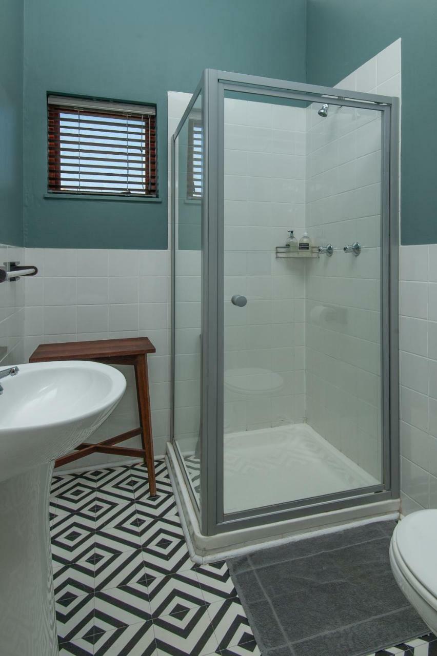Baleens Hotel Hermanus Buitenkant foto