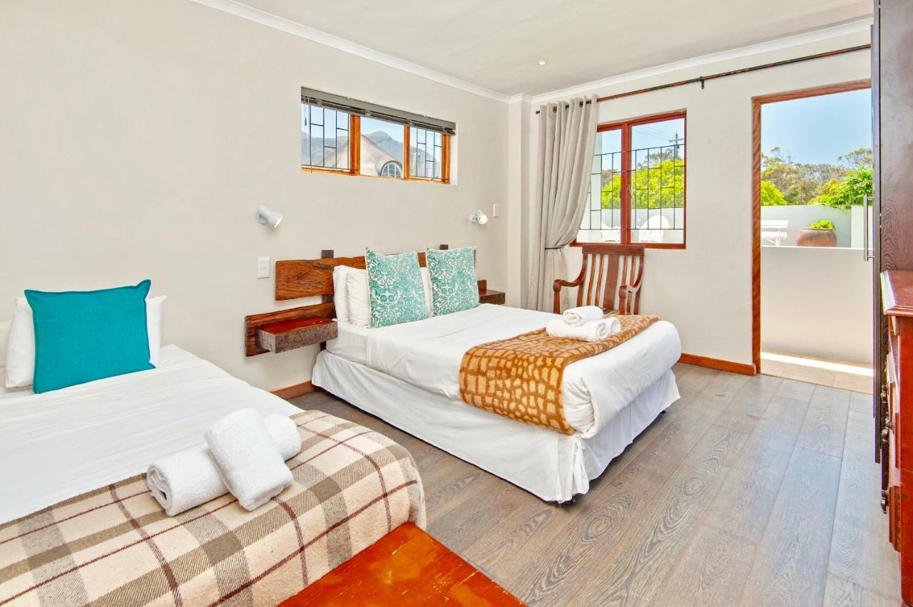 Baleens Hotel Hermanus Buitenkant foto