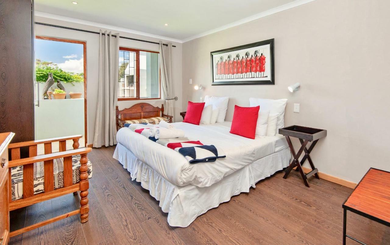 Baleens Hotel Hermanus Buitenkant foto